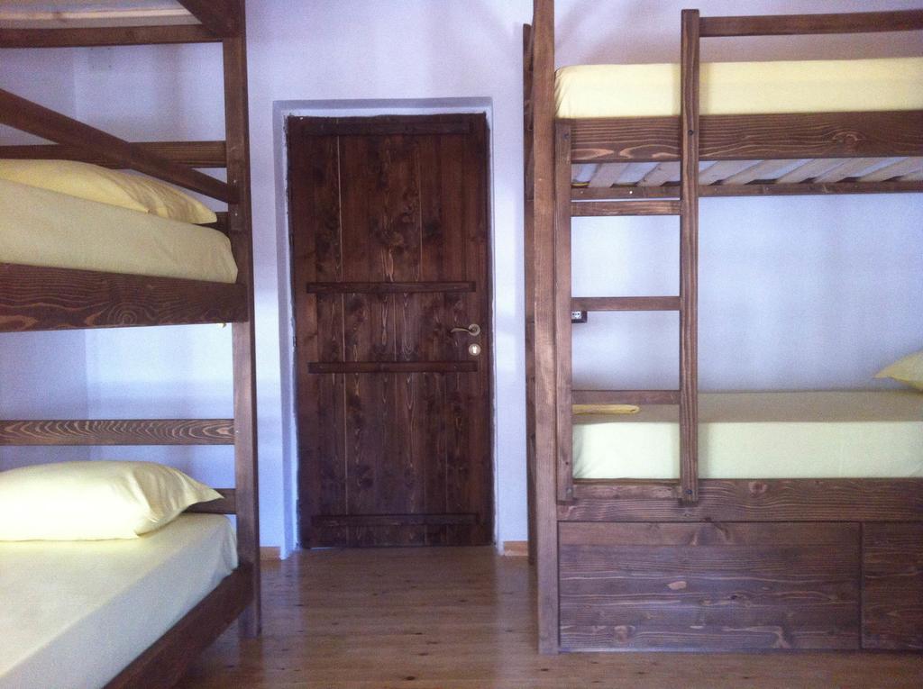 Guest House Mangalem Berat Eksteriør bilde
